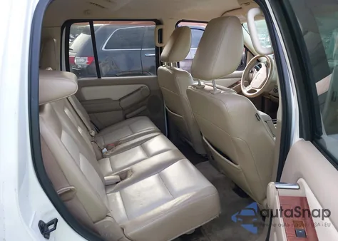 2010 Ford Explorer Eddie Bauer из США, поврежденный, VIN 1FMEU7EE1AUA40939